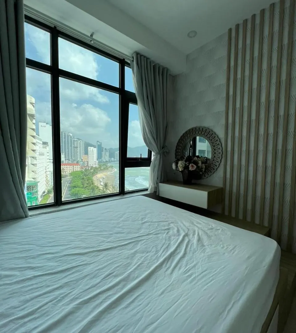 Gem House'S Condotel 芽庄 公寓