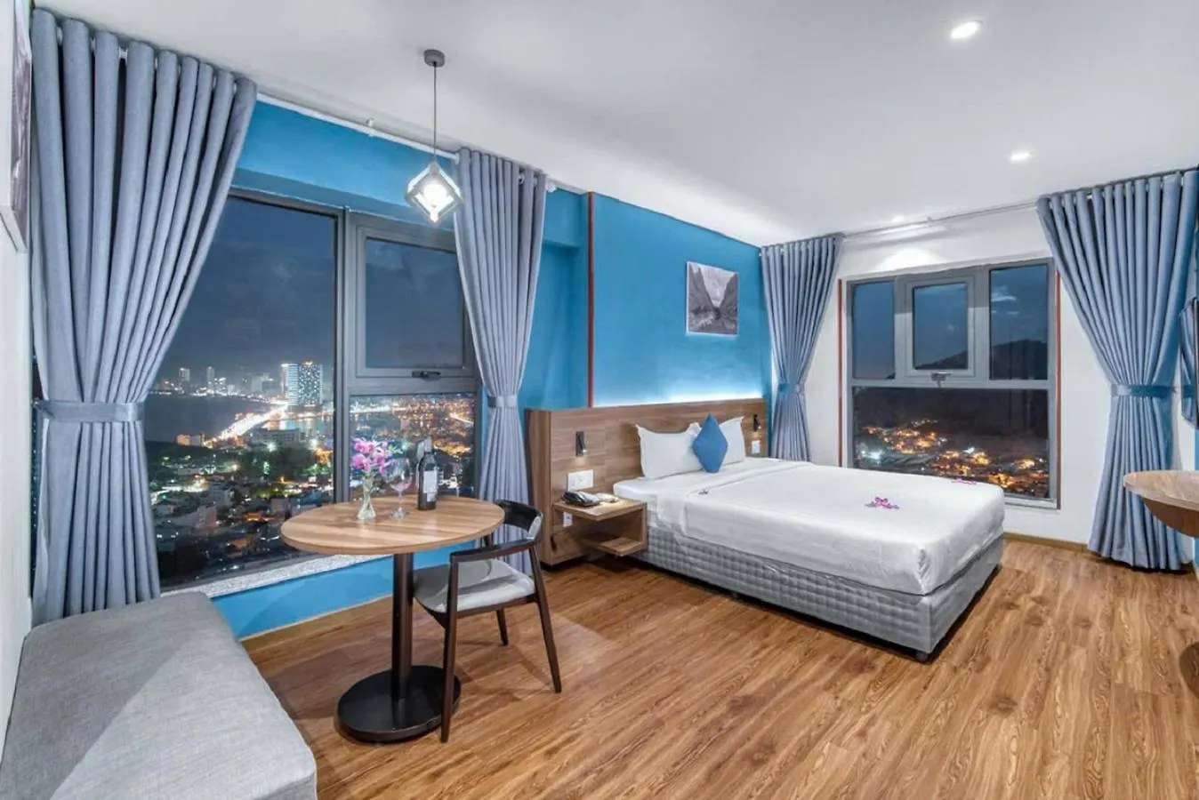 Gem House'S Condotel 芽庄 0*,  越南